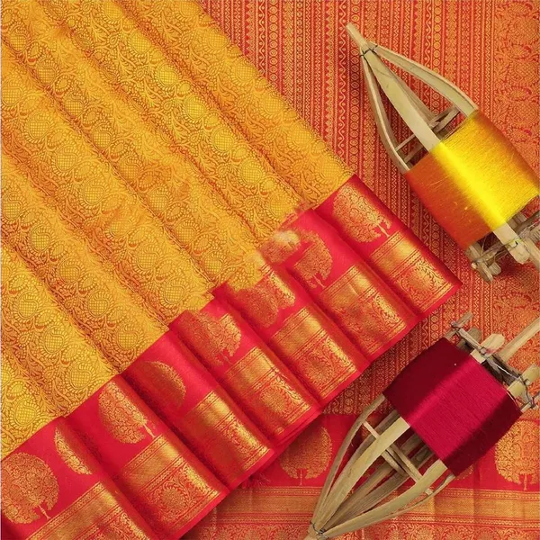 Yellow_Woven_Bollywood_Jacquard_Soft_Lichi_Silk_Saree_With_Unstitching_Blouse_Piece_For_Women
