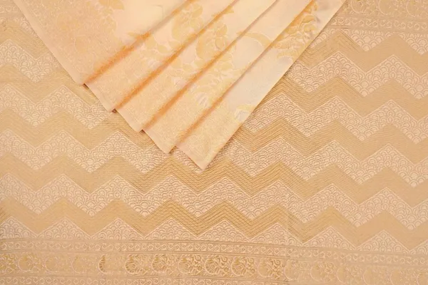 Golden_Sindian_Banarasi_Cotton_And_Silk_Blended_Saree_With_Unstitching_Blouse_Piece_For_Women