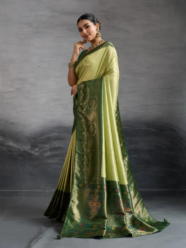 Lime_Green_Kanjivaram_Soft_Silk_Saree_With_Emerald_Kadiyal_Zari_Border_&_Meenakari_Pallu_For_Women
