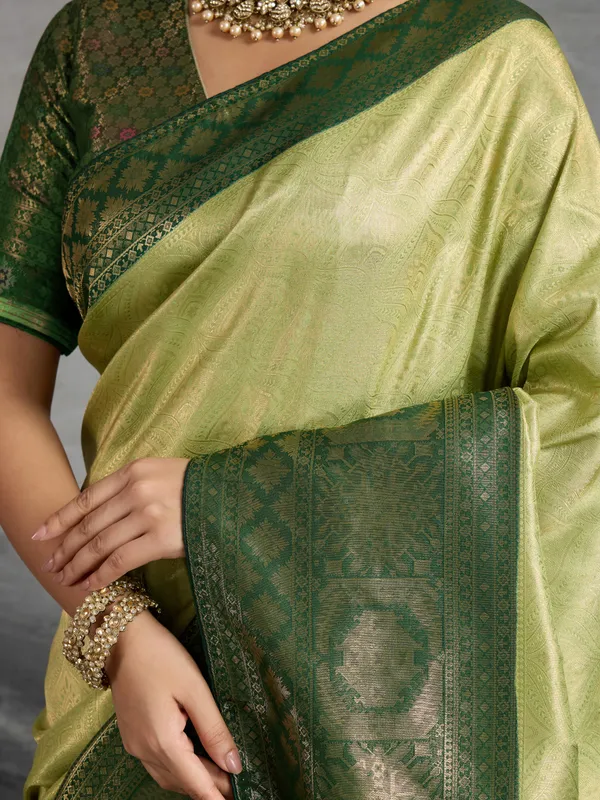 Lime_Green_Kanjivaram_Soft_Silk_Saree_With_Emerald_Kadiyal_Zari_Border_&_Meenakari_Pallu_For_Women
