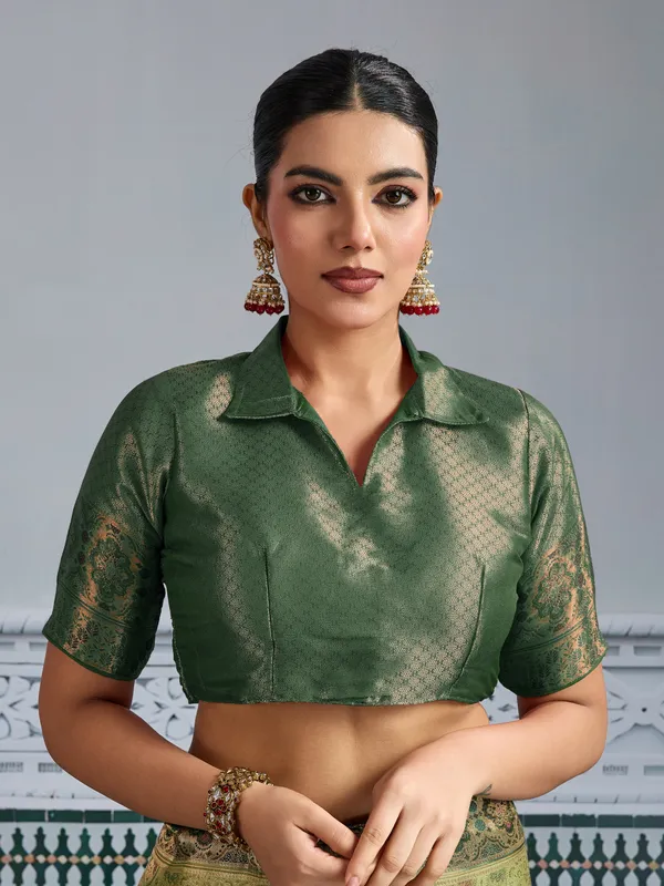 Olive_Green_Kanjivaram_Silk_Saree_with_Meenakari_Jaal_Weave
