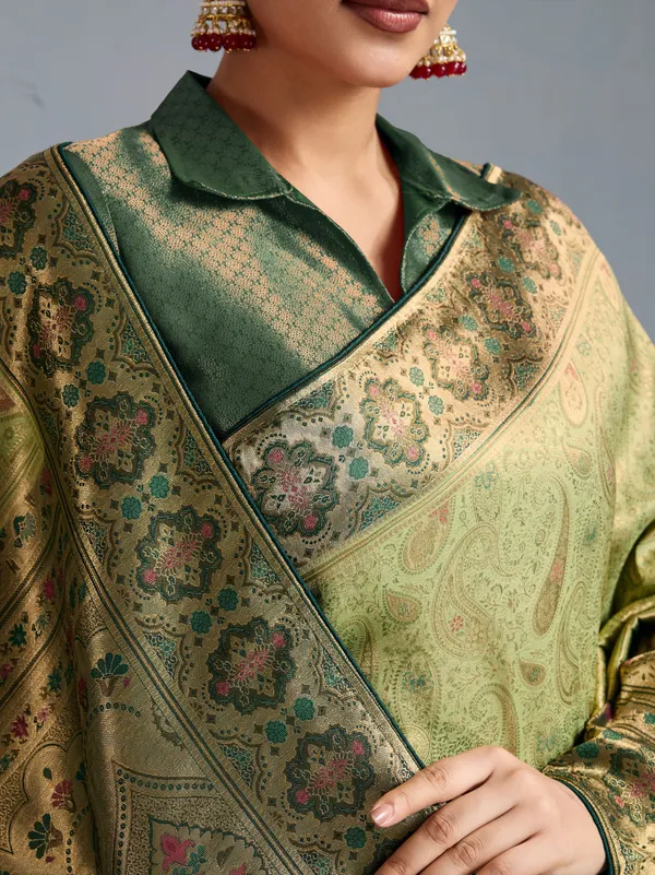 Olive_Green_Kanjivaram_Silk_Saree_with_Meenakari_Jaal_Weave