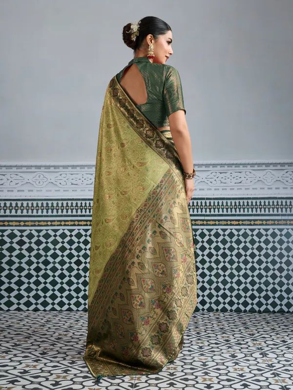 Olive_Green_Kanjivaram_Silk_Saree_with_Meenakari_Jaal_Weave