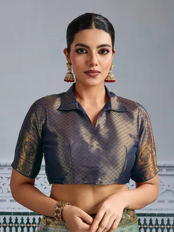 Sea_Green_Platinum_Kanjivaram_Silk_Saree_with_Meenakari_Jaal_Weave