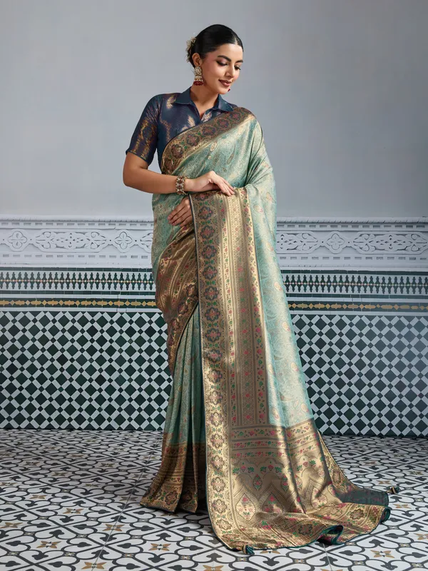 Sea_Green_Platinum_Kanjivaram_Silk_Saree_with_Meenakari_Jaal_Weave