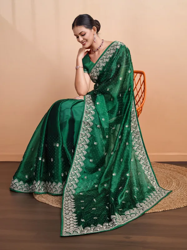Emerald_Green_Blooming_Burberry_Embroidered_Partywear_Saree