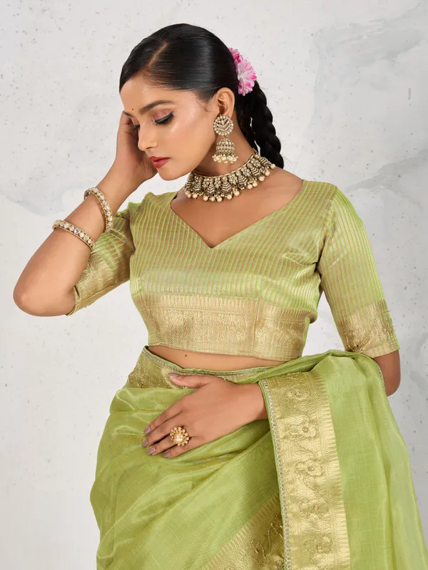Pista_Green_Tissue_Linen_Saree_With_Handcrafted_Zardosi_Pallu_&_Gold_Embellished_Border_For_Women