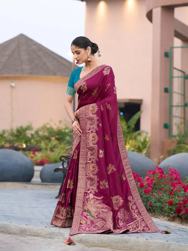 Wine_Gharchola_Saree_In_Pure_Dola_Silk_With_Zari_Weaving_For_Women