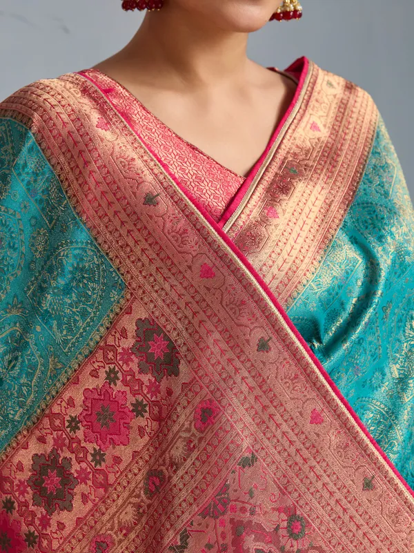 Teal_Blue_&_Rani_Pink_Kanjivaram_Mul_Silk_Meenakari_Saree