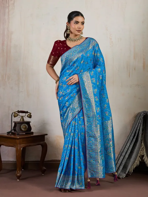 Maroon_&_Royal_Blue_Soft_Silk_Saree_with_Silver_Zari_Weave
