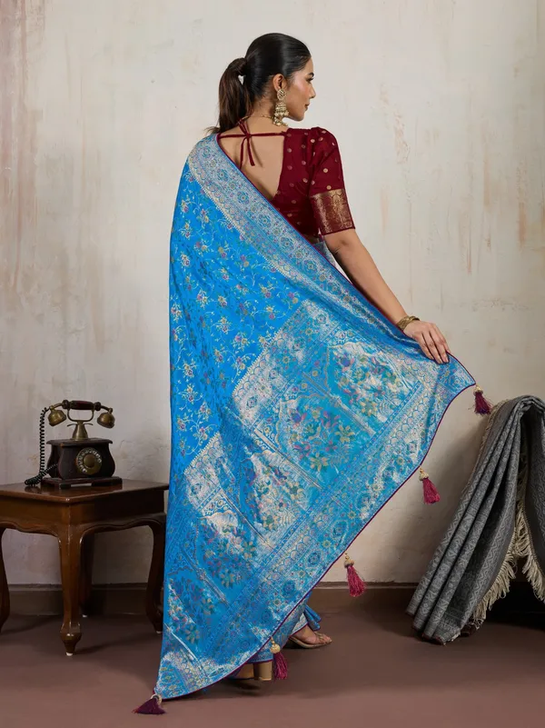 Maroon_&_Royal_Blue_Soft_Silk_Saree_with_Silver_Zari_Weave