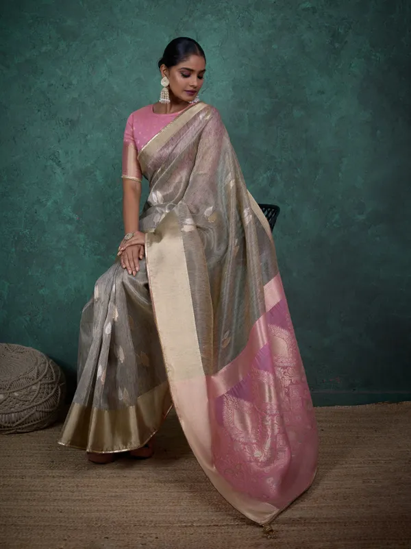 Elegant_Grey_&_Dusty_Rose_Pink_Linen_Blend_Saree_For_Women