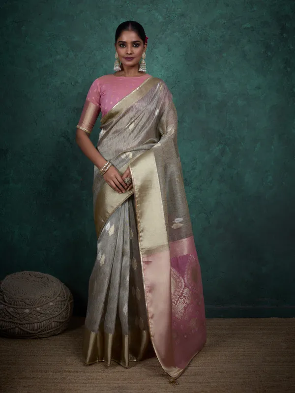 Elegant_Grey_&_Dusty_Rose_Pink_Linen_Blend_Saree_For_Women