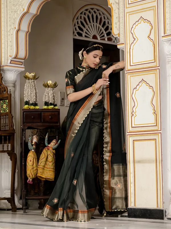 Classic_Black_Kota_Linen_Saree_For_Women