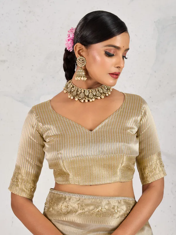 Champagne_Gold_Tissue_Linen_Saree_With_Handcrafted_Zardosi_Pallu_&_Embellished_Border_For_Women