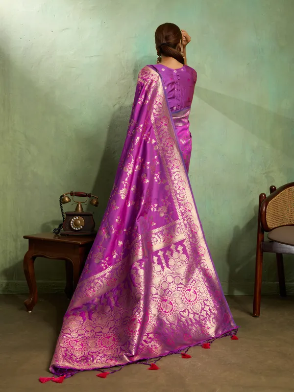 Royal_Purple_Banarasi_Silk_Saree_with_Golden_Zari_Weaving