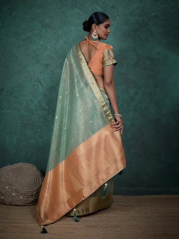 Serene_Green_with_Light_Coral_border_Linen_Blend_Saree_For_Women