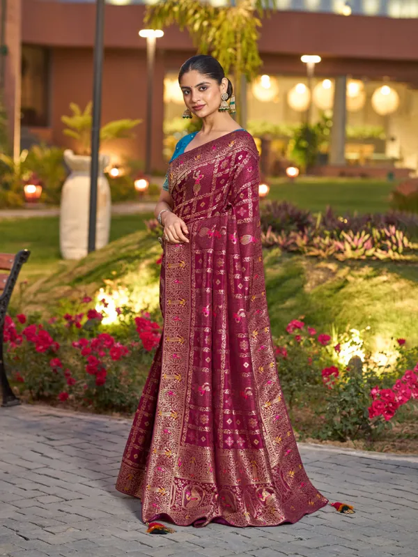 Rich_Magenta_Dola_Silk_Gharchola_Bridal_Saree_With_Classic_Blue_Stone_Work_Blouse_For_Women
