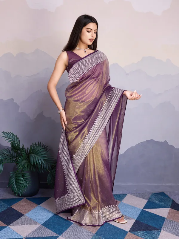 Wine_Maharani_Style_Infused_Twill_Net_Wine_Saree.