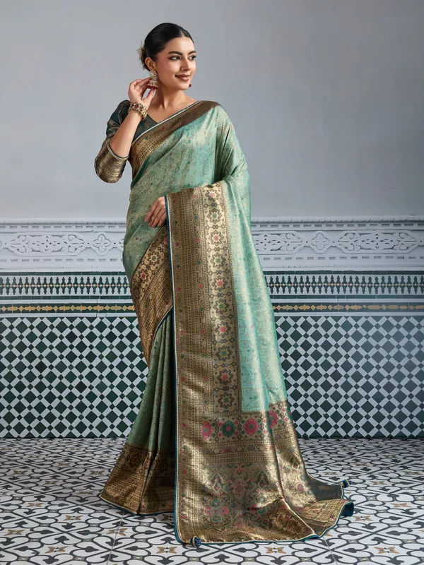 Sage_Green_&_Antique_Gold_Kanjivaram_Mul_Silk_Meenakari_Saree