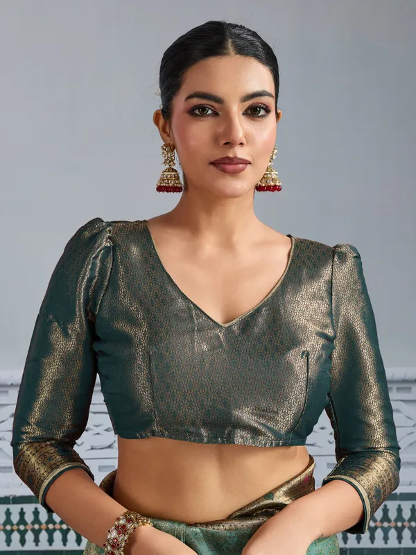 Sage_Green_&_Antique_Gold_Kanjivaram_Mul_Silk_Meenakari_Saree