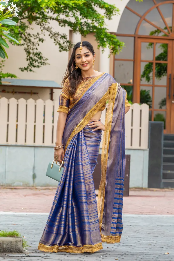 Royal_Blue_&_Gold_Mysore_Brocade_Silk_With_Triple_Jari_Weaving_&_Dual_Lace_Work_Saree