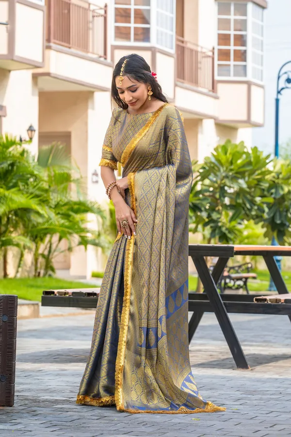 Deep_Navy_Blue_&_Gold_Triple_Woven_Mysore_Brocade_Silk_With_Dual_Lace_Work_Saree