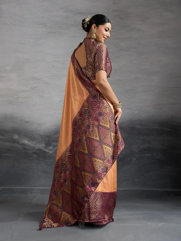 Golden_Peach_&_Plum_Zari_Silk_Saree_–_Premium_Temple_Border_Banarasi_Weave