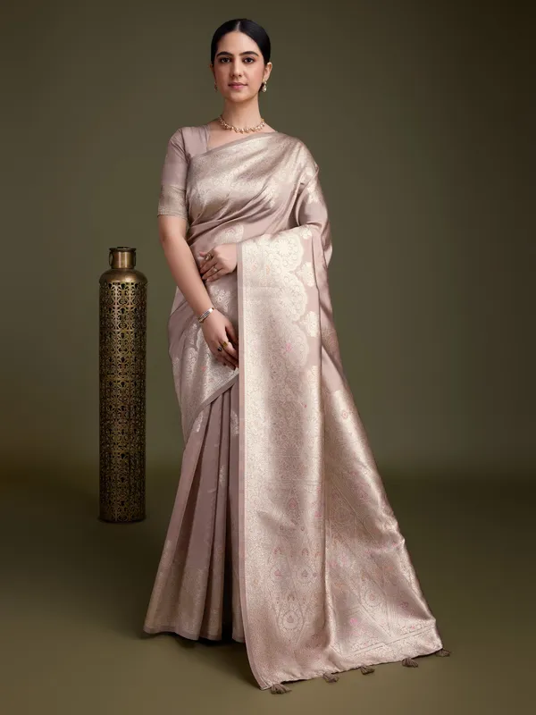Dusty-Beige_Shiny_Vanilla_Cream_Soft_Silk_With_Silver_&_Meenakari_Zari_Saree_For_Women