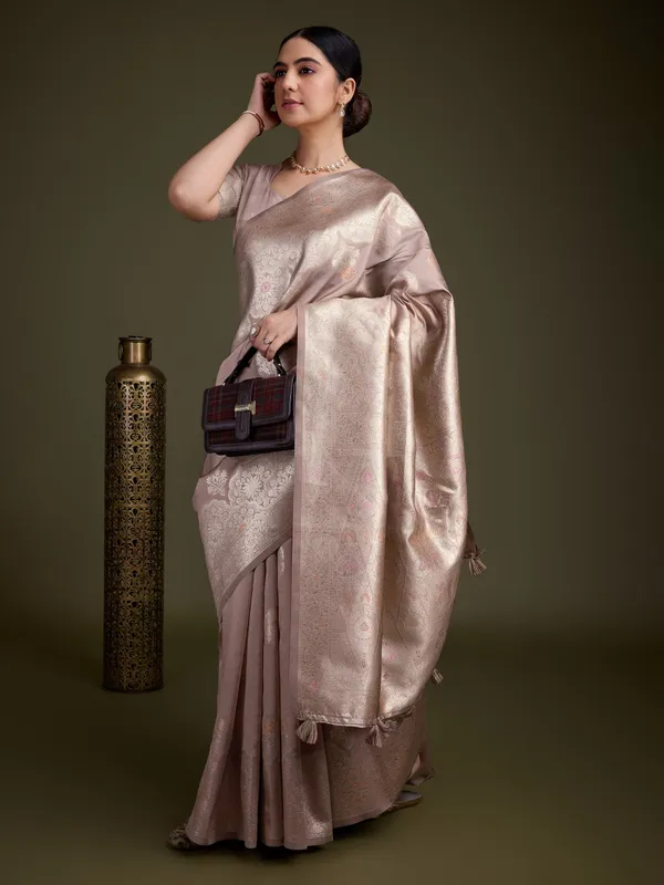 Dusty-Beige_Shiny_Vanilla_Cream_Soft_Silk_With_Silver_&_Meenakari_Zari_Saree_For_Women