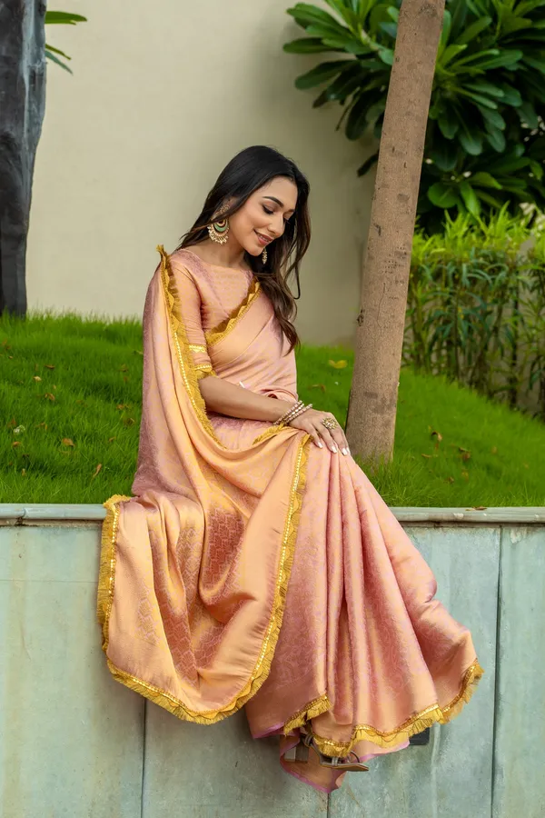 Blush_Peach_&_Golden_Zari_Weaving_Mysore_Brocade_Silk_with_Dual_Lace_Saree