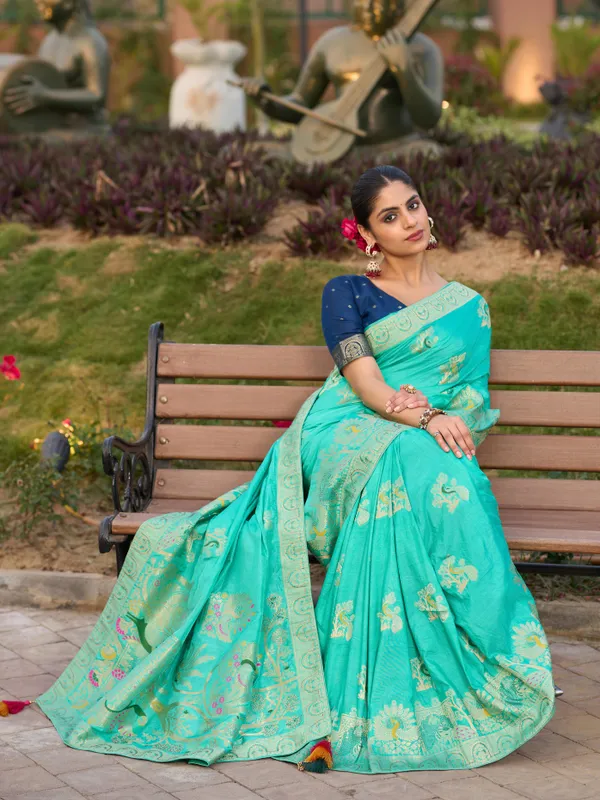 Aqua_Green_Gharchola_Saree_In_Pure_Dola_Silk_With_Zari_Weaving_For_Women