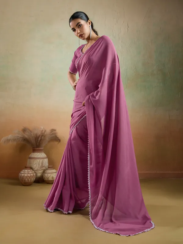 Mauve_Pink_Matt_Georgette_Saree_With_Ceramic-Inspired_Lace_Border_For_Women