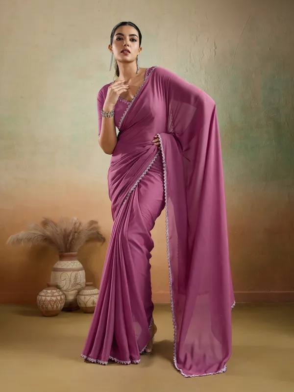 Mauve_Pink_Matt_Georgette_Saree_With_Ceramic-Inspired_Lace_Border_For_Women