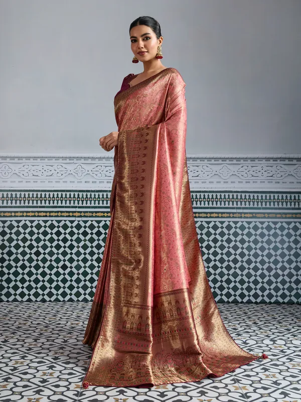 Rose_Gold_&_Wine_Kanjivaram_Silk_Saree_With_Meenakari_Weave_&_Zari_Detailing_For_Women