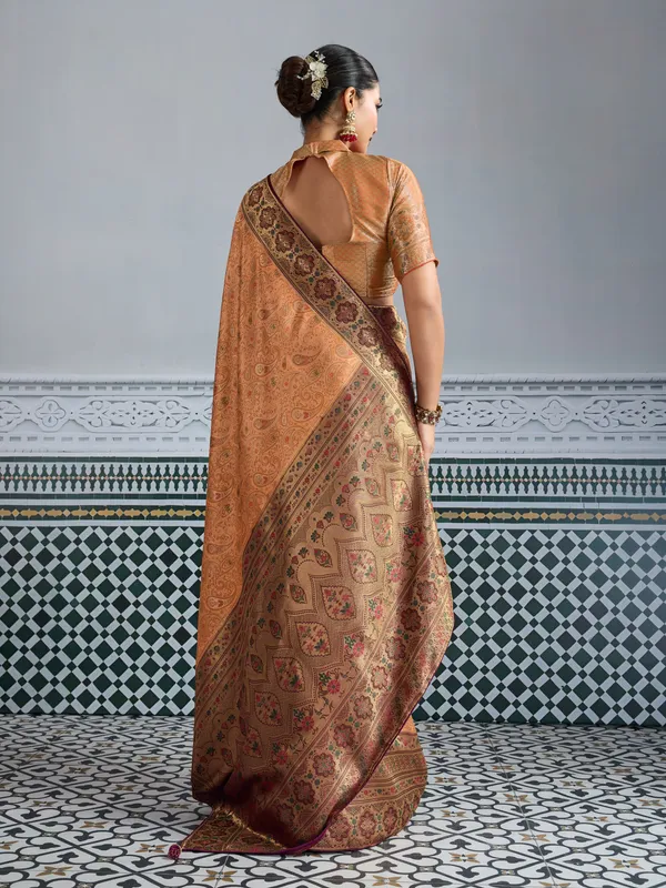 Peach_Gold_Kanjivaram_Silk_Saree_with_Meenakari_Jaal_Weave