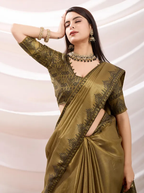 Olive_Brown_Linen_Tissue_With_Black_Zari_Weaving,_Designer_Pallu_&_Tassels_Saree