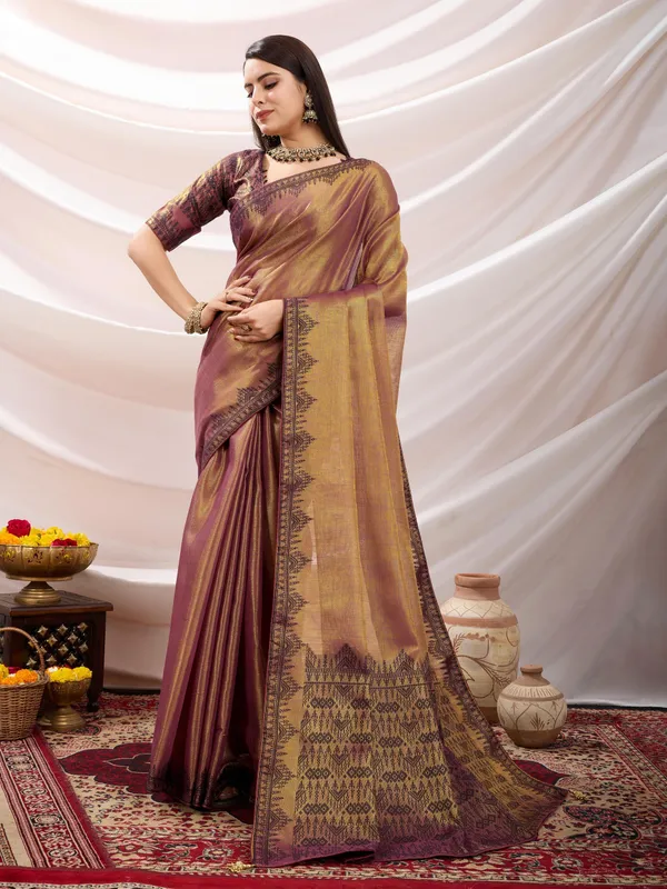 Dual_Tone_Gold_&_Plum_Linen_Tissue_With_Black_Thread_&_Zari_Weaving,_Designer_Pallu_&_Tassels_Saree