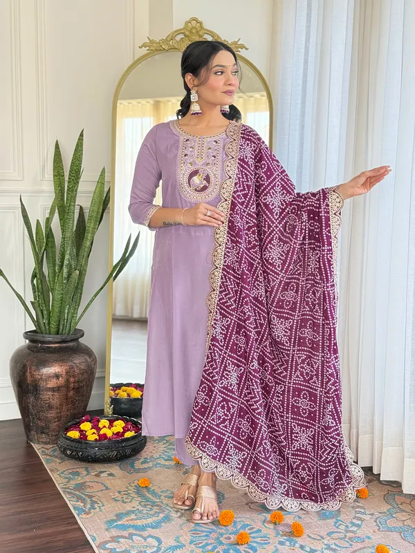 Levender_Viscose_Embroidered_Straight_Kurta_With_Viscose_Pant_And_Silk_Blend_Embroidered_Laced_Dupatta_Sets_For_Women