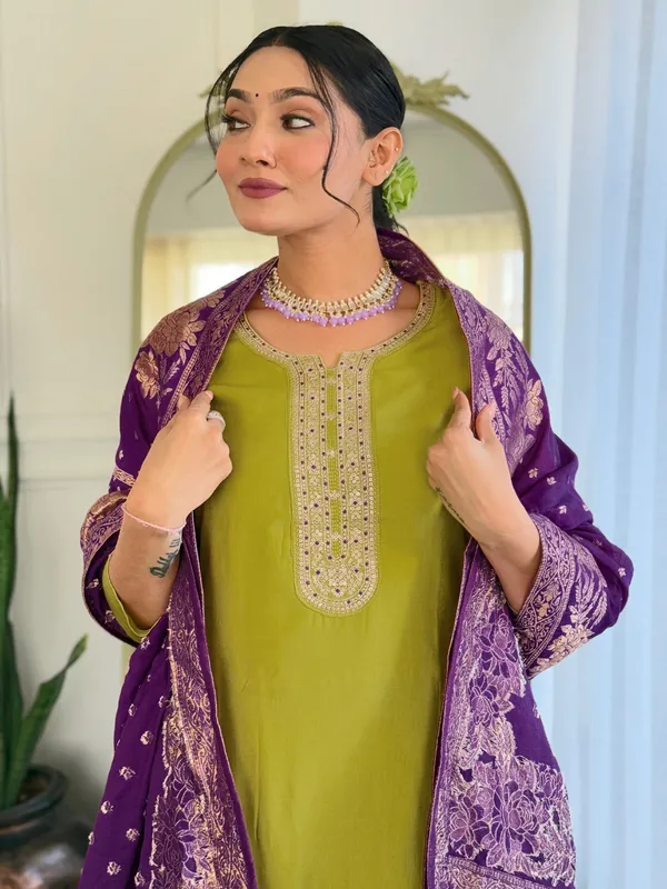Lime_Bsy_Viscose_Embroidered_Straight_Kurta_With_Bsy_Viscose_Pant_And_Viscose_Jacquard_Printed_Dupatta_Sets_For_Women