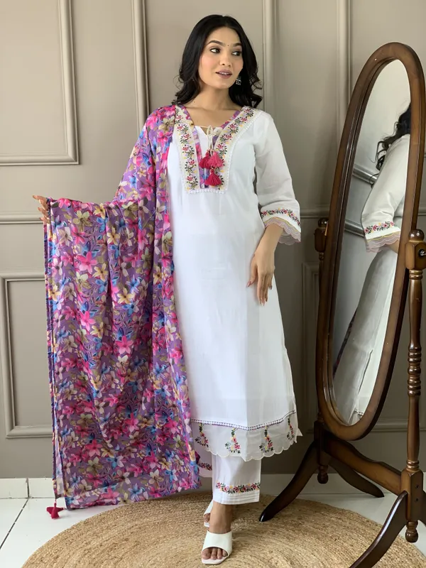 Off_White_Chanderi_Silk_Embroidered_Straight_Kurta_With_Pant_And_Printed_Dupatta_Sets_For_Women
