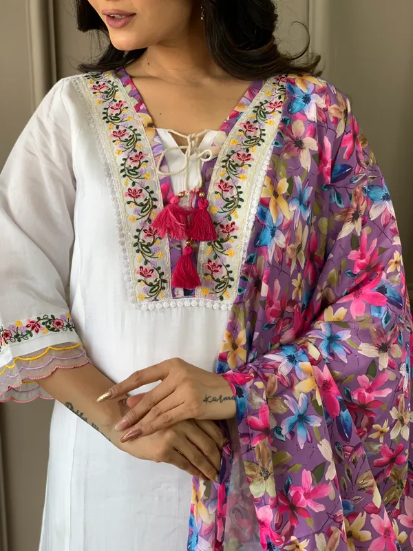 Off_White_Chanderi_Silk_Embroidered_Straight_Kurta_With_Pant_And_Printed_Dupatta_Sets_For_Women