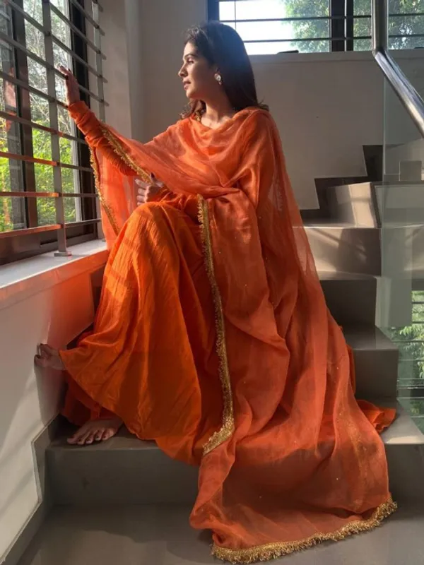 Orange_Muslin_Kurta_With_Muslin_Pant_And_Chinnon_Dupatta_Sets_For_Women
