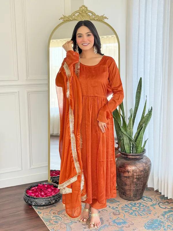 Orange_Muslin_Kurta_With_Muslin_Pant_And_Chinnon_Dupatta_Sets_For_Women