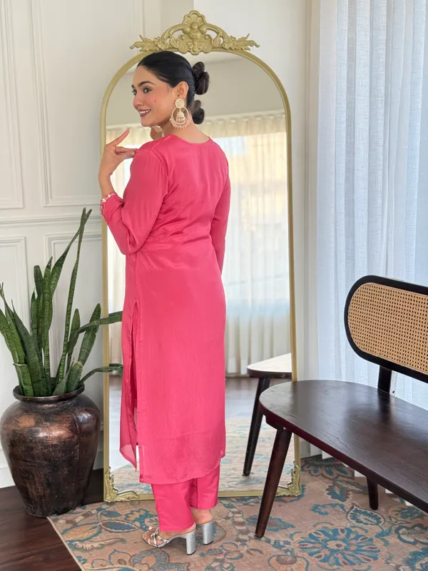 Pink_Viscose_Embroidered_Straight_Kurta_With_Viscose_Pant_And_Nazmeen_Dupatta_Sets_For_Women