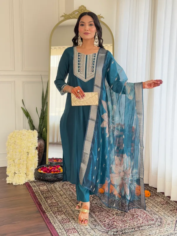 Teal_Bsy_Viscose_Embroidered_Straight_Kurta_With_Bsy_Viscose_Pant_And_Organza_Jacquard_Dupatta_Sets_For_Women