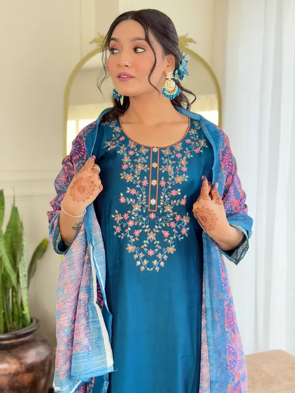 Teal_Chanderi_Silk_Embroidered_Straight_Kurta_With_Chanderi_Silk_Pant_And_Linen_Dupatta_Sets_For_Women