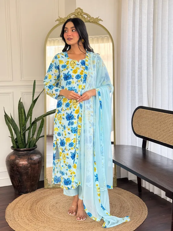 White_Georgette_Printed_Kurta_With_Pant_And_Dupatta_Sets_For_Women