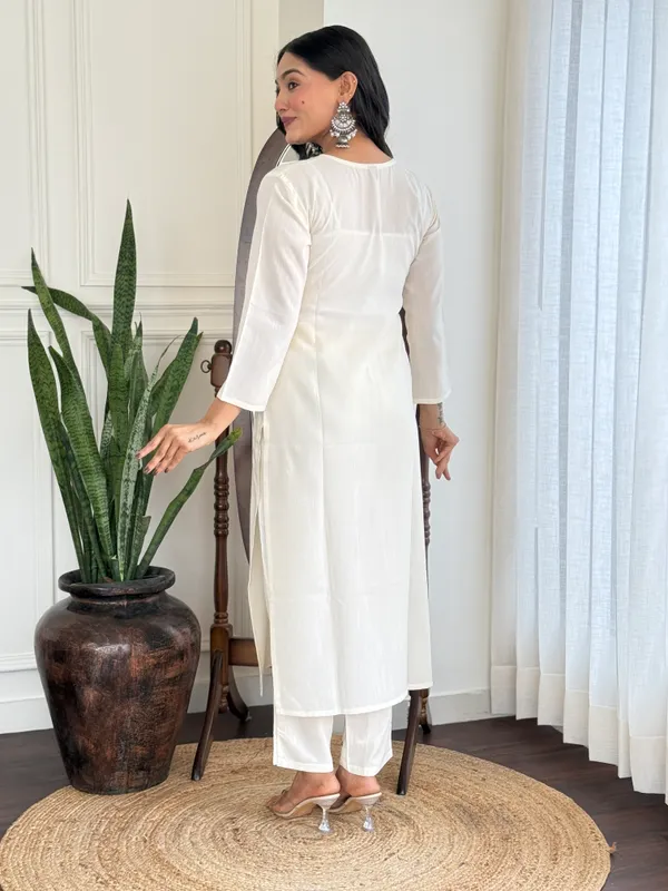 White_Rayon_Blend_Embroidered_Straight_Kurta_With_Rayon_Pant_And_Taby_Printed_Dupatta_Sets_For_Women