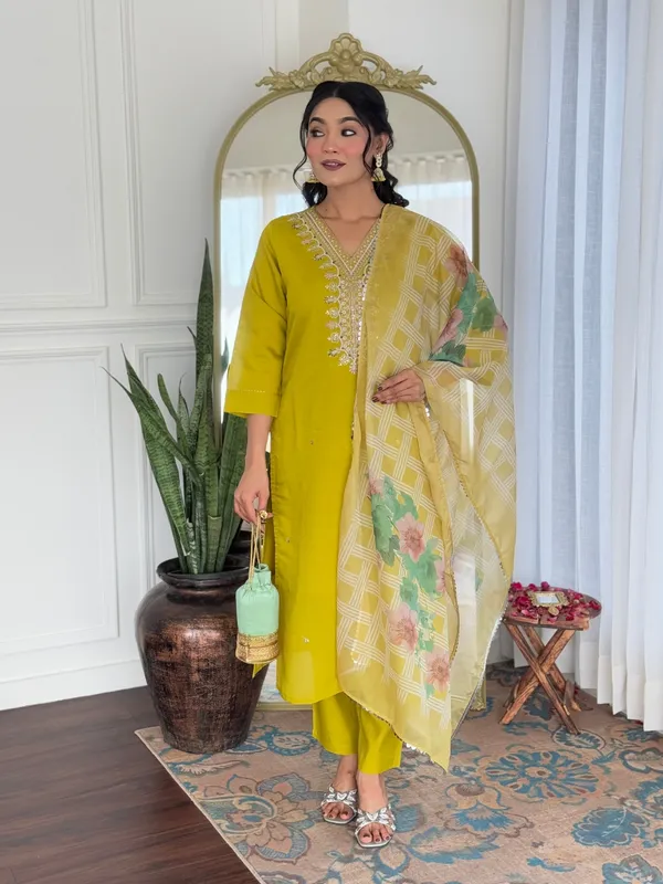 Yellow_Viscose_Embroidered_Straight_Kurta_With_Viscose_Pant_And_Taby_Printed_Dupatta_Sets_For_Women